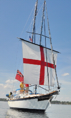 The squaresail makes Britannia very visible.