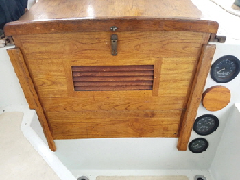 This shows the original washboards in place.