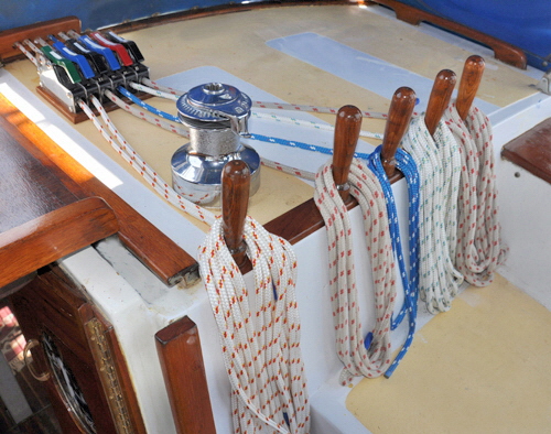 Twin rope deck sit each side of the companionway and carry all the lines from the sails.